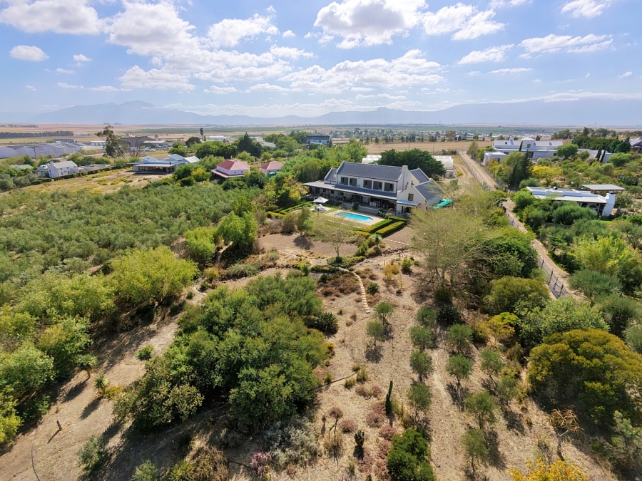 6 Bedroom Property for Sale in Riebeek Kasteel Western Cape
